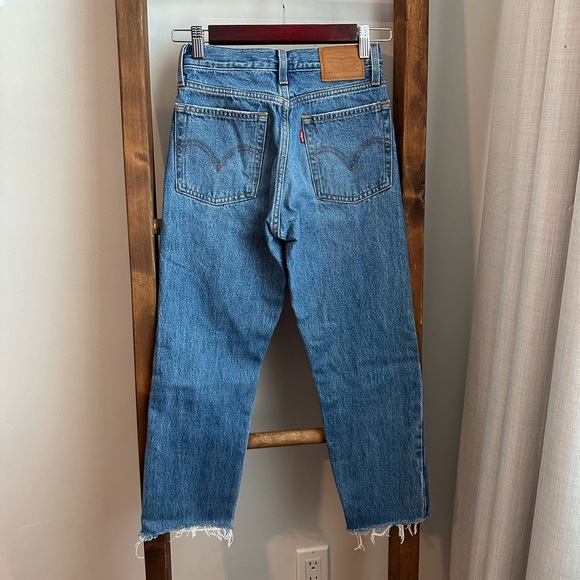 Levi’s Wedgie Denim Jeans - Picture 3 of 6